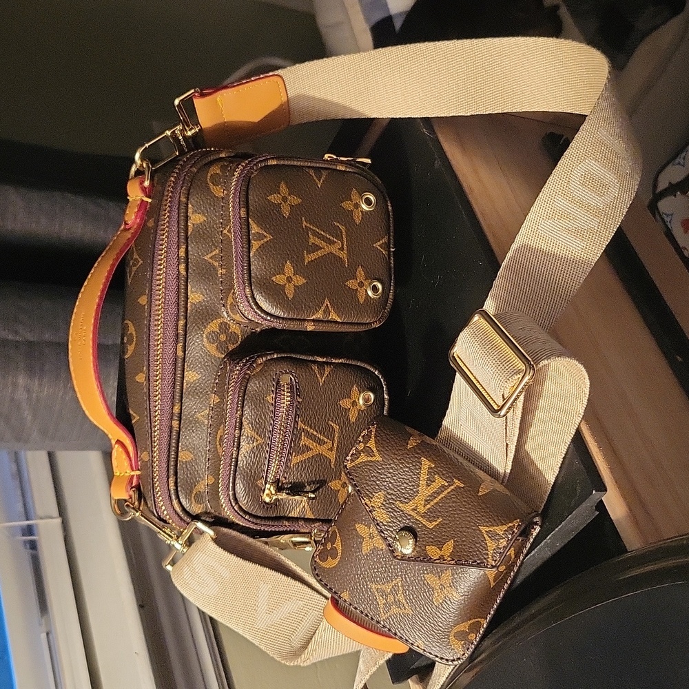Designer inspired utility bag